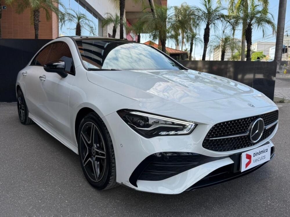 Mercedes Benz CLA 200