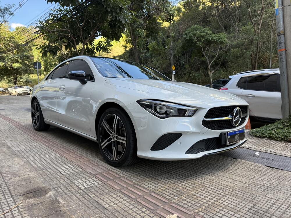 Mercedes Benz CLA 250