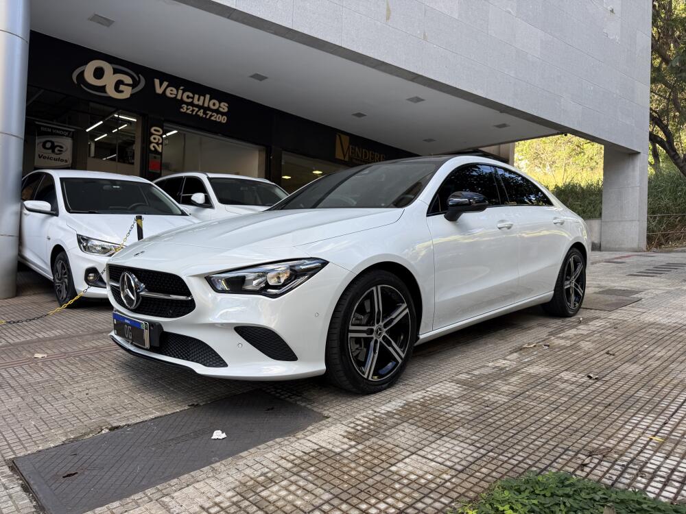 Mercedes Benz CLA 250