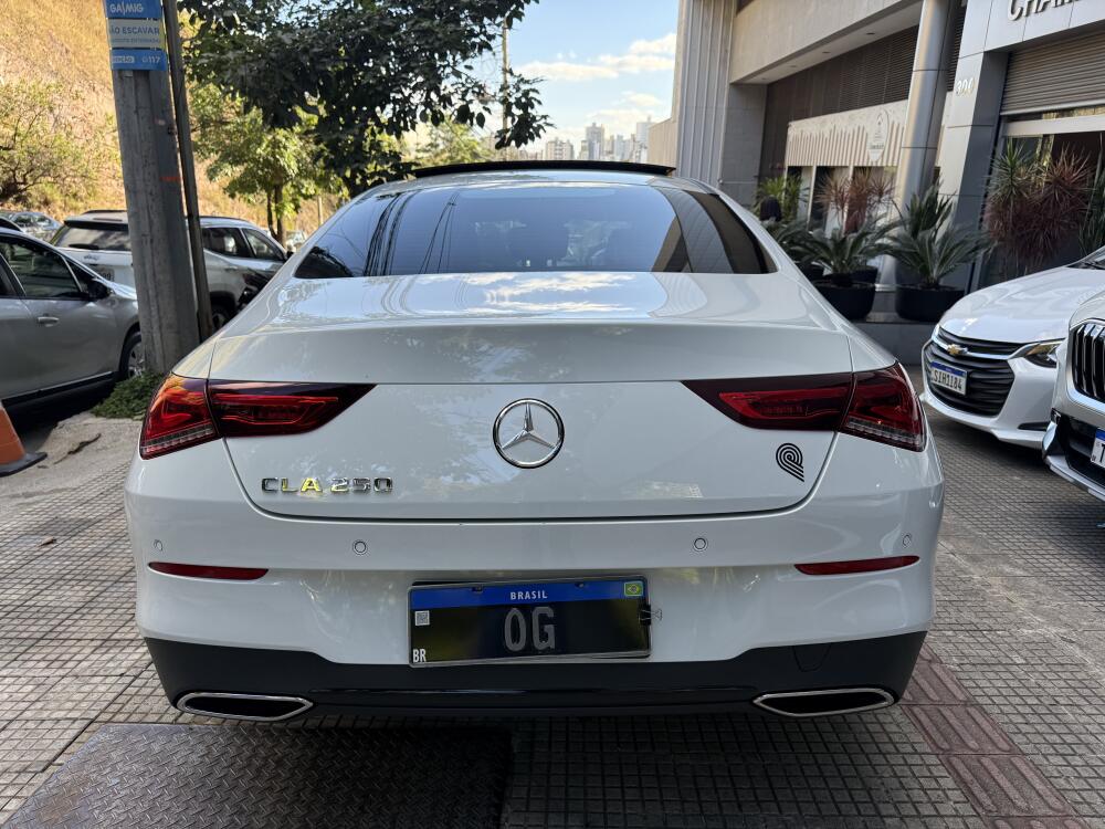 Mercedes Benz CLA 250