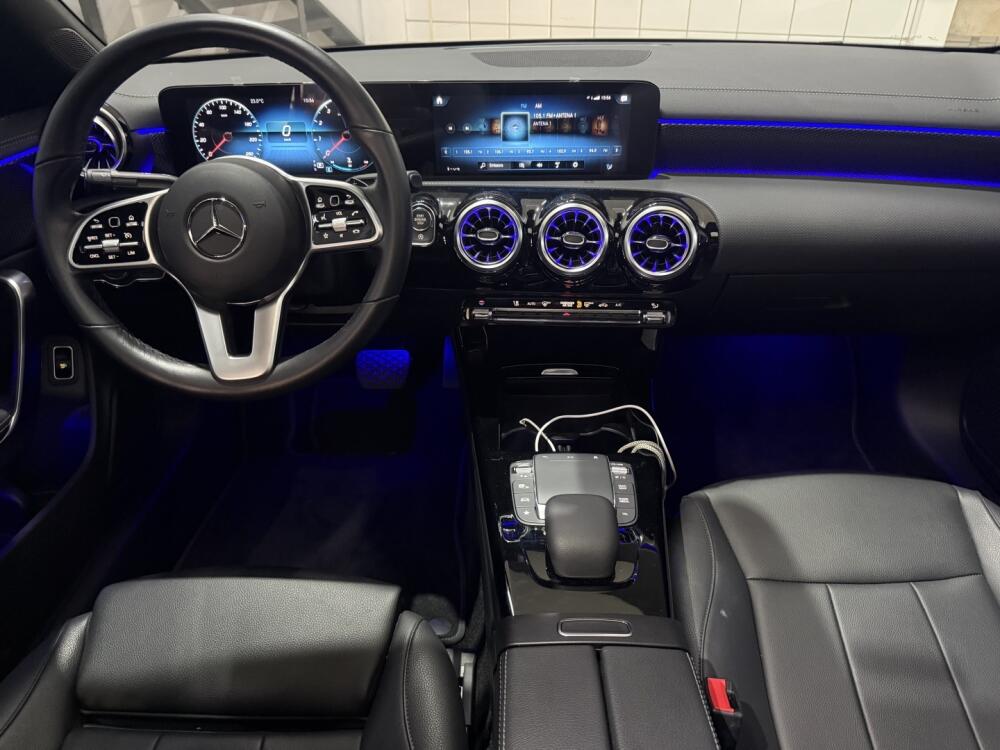 Mercedes Benz CLA 250