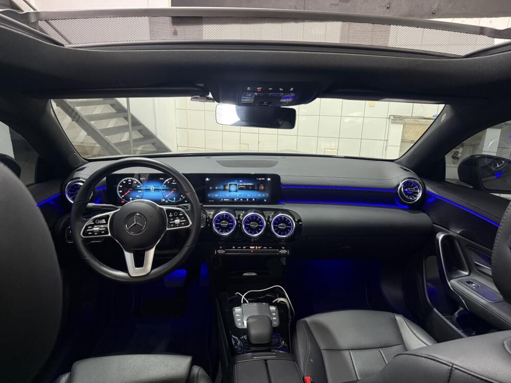 Mercedes Benz CLA 250