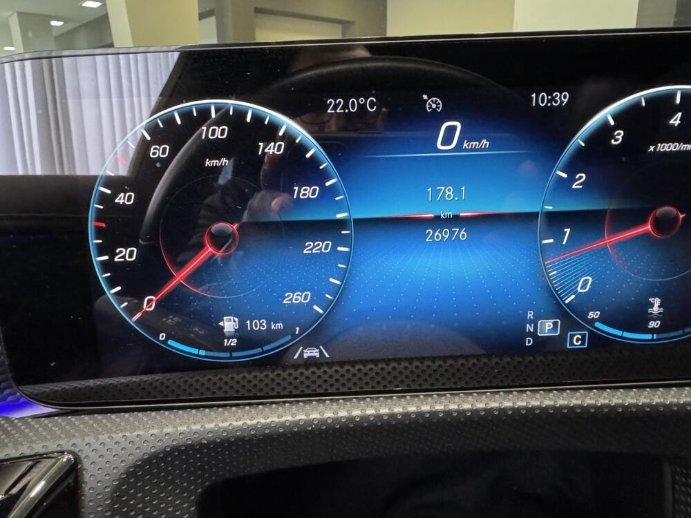 Mercedes Benz CLA 250