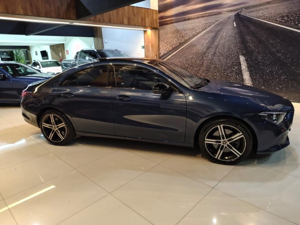 Mercedes Benz CLA 250