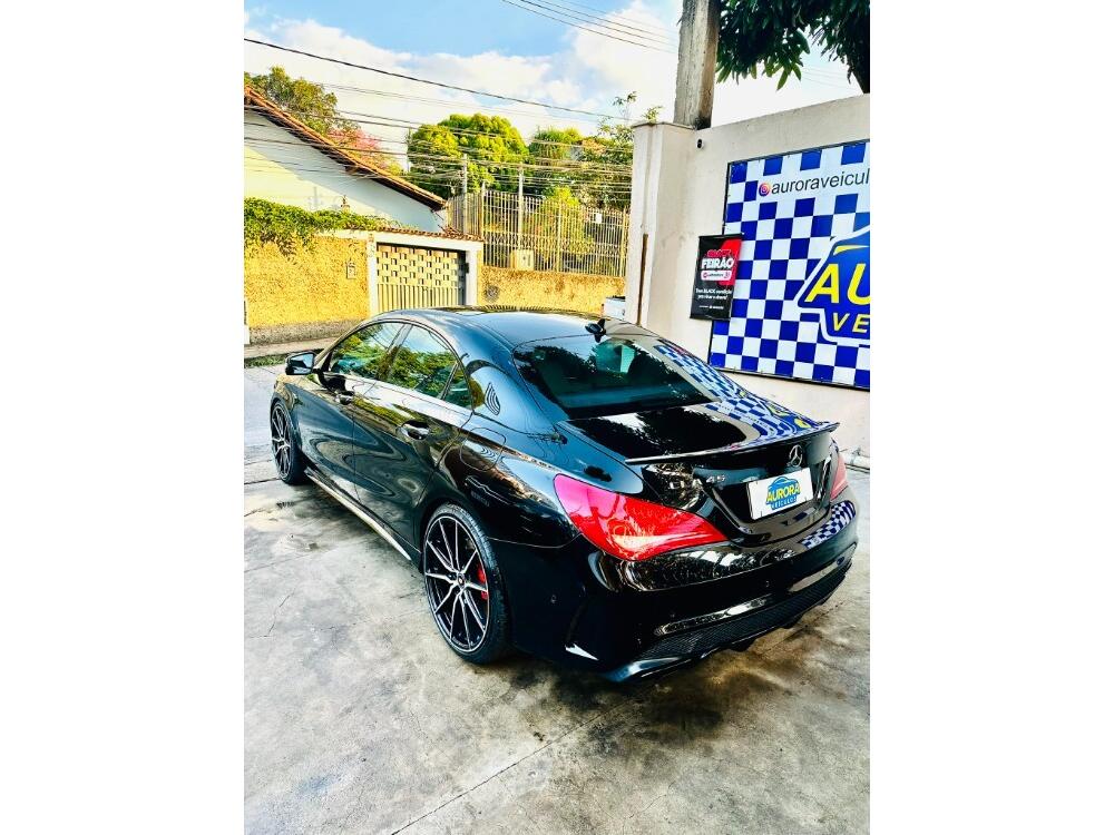 Mercedes Benz CLA 45 AMG
