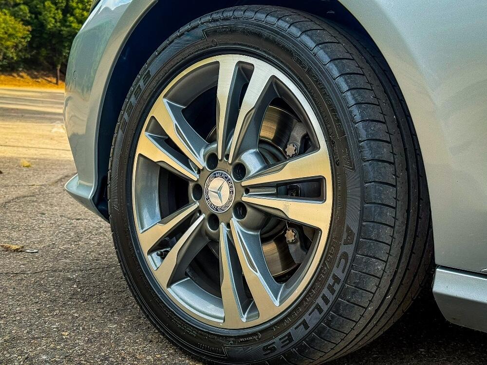 Mercedes Benz E 250