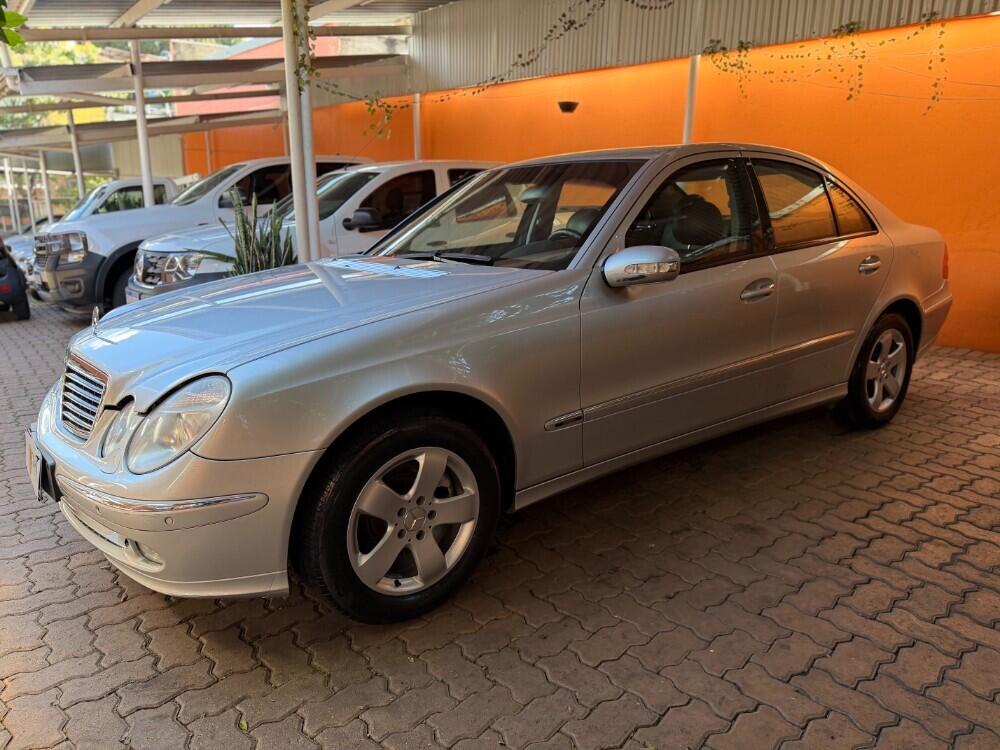 Mercedes Benz E 320