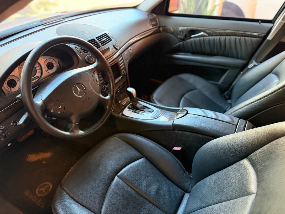 Mercedes Benz E 320