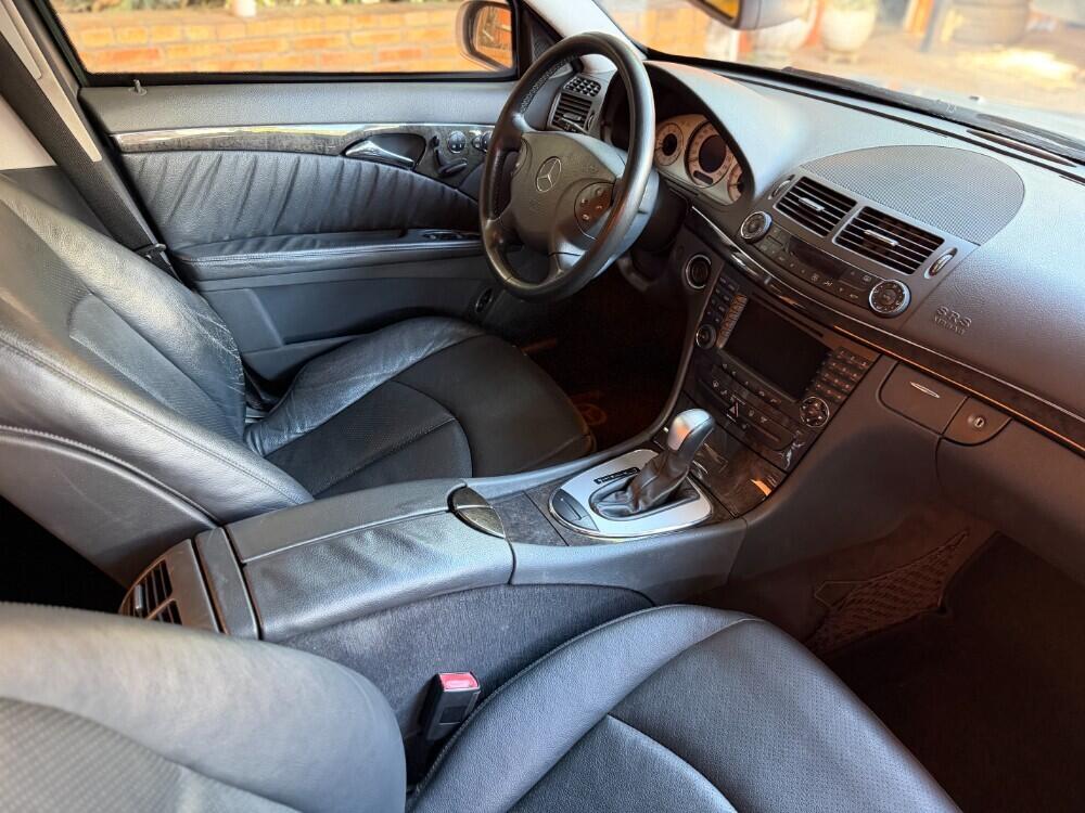 Mercedes Benz E 320