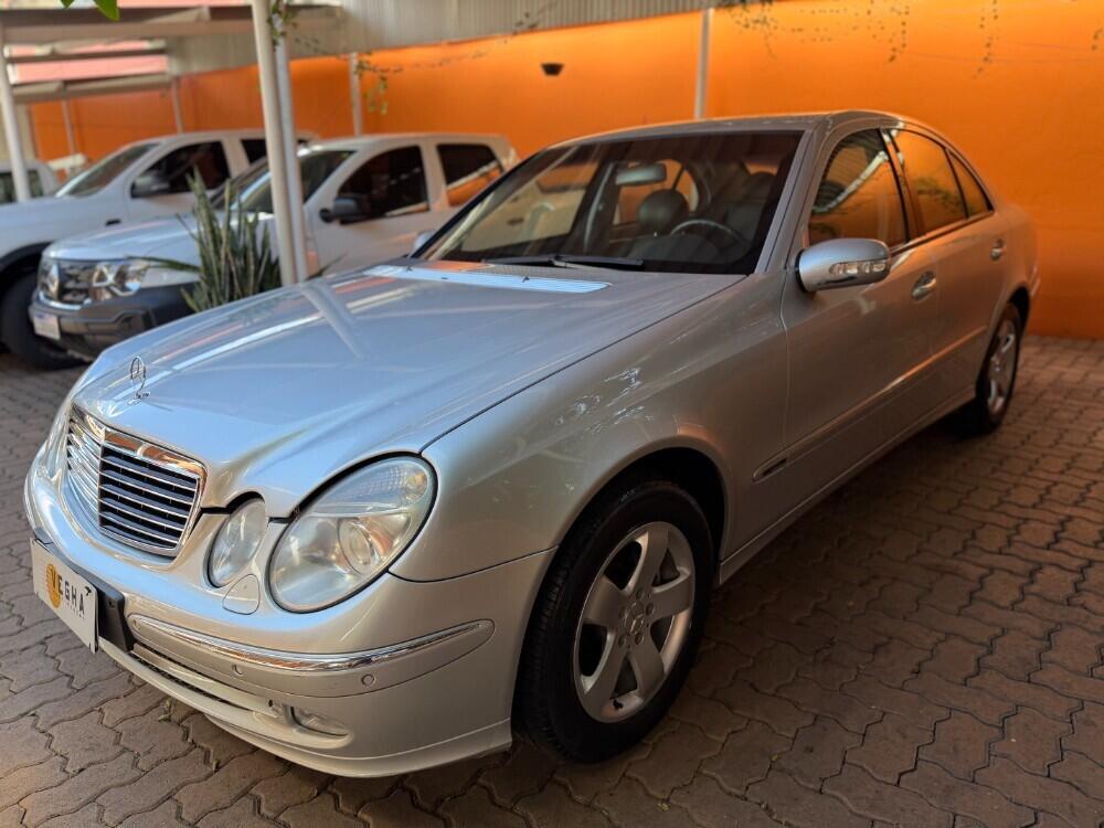 Mercedes Benz E 320