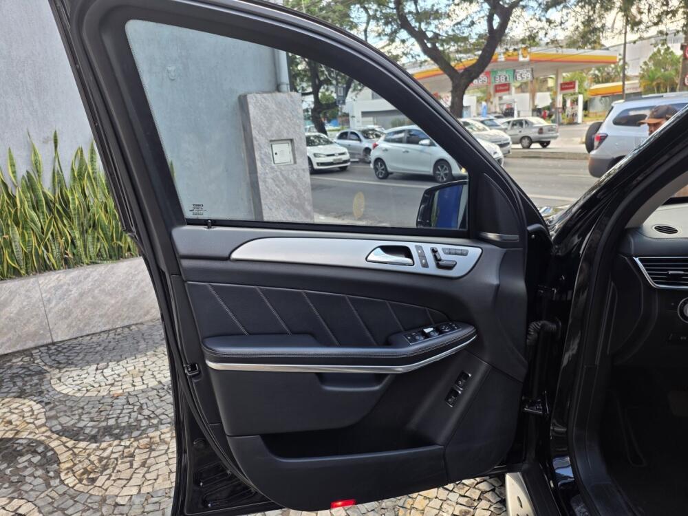 Mercedes Benz GL 500