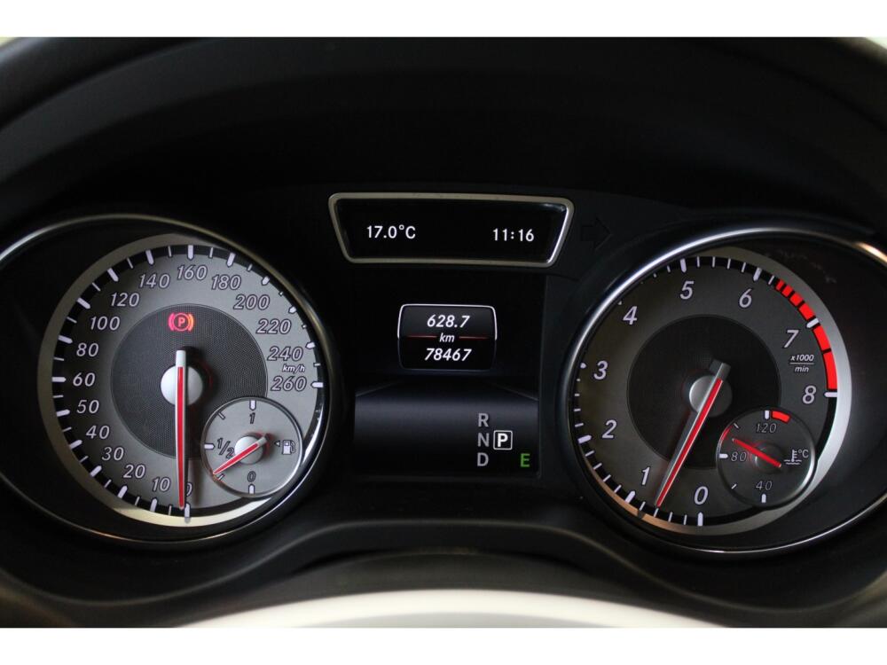 Mercedes Benz GLA 200