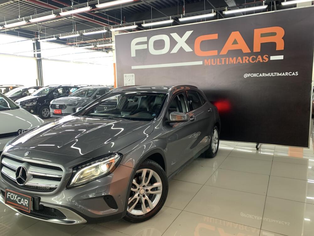 Mercedes Benz GLA 200