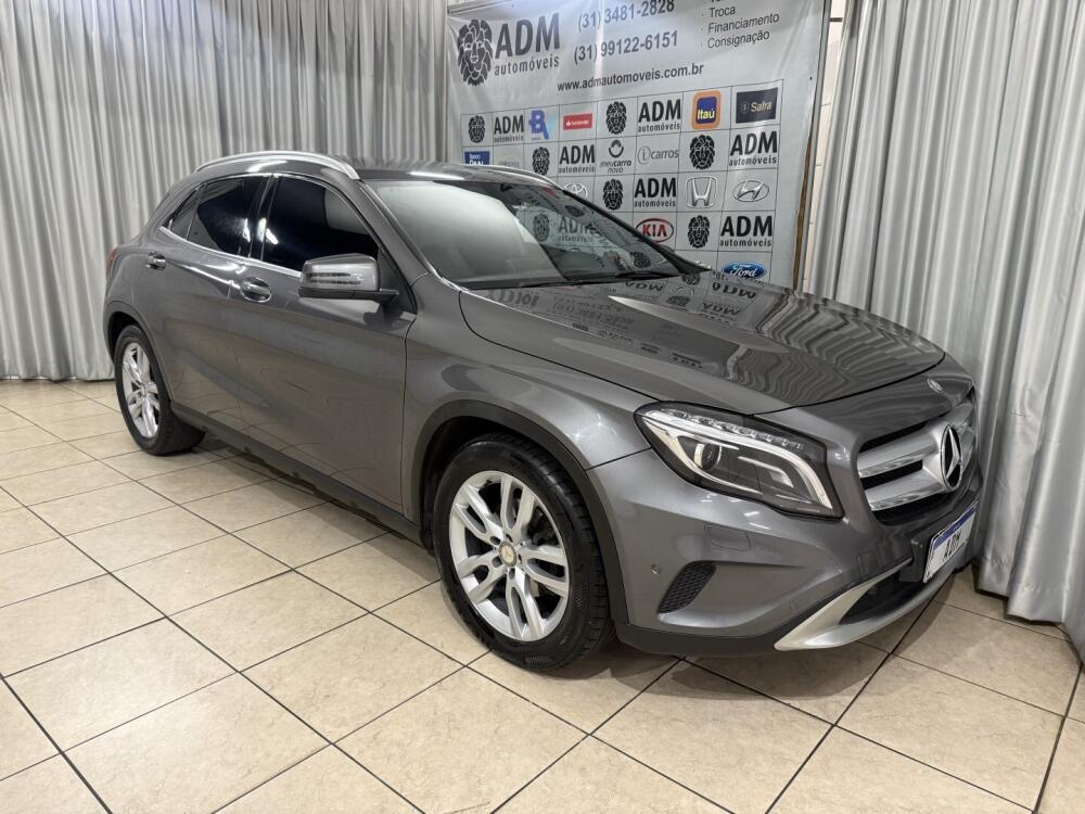 Mercedes-Benz Gla 200 1.6 CGI ADVANCE 16V TURBO GASOLINA 4P AUTOMÁTICO 2014