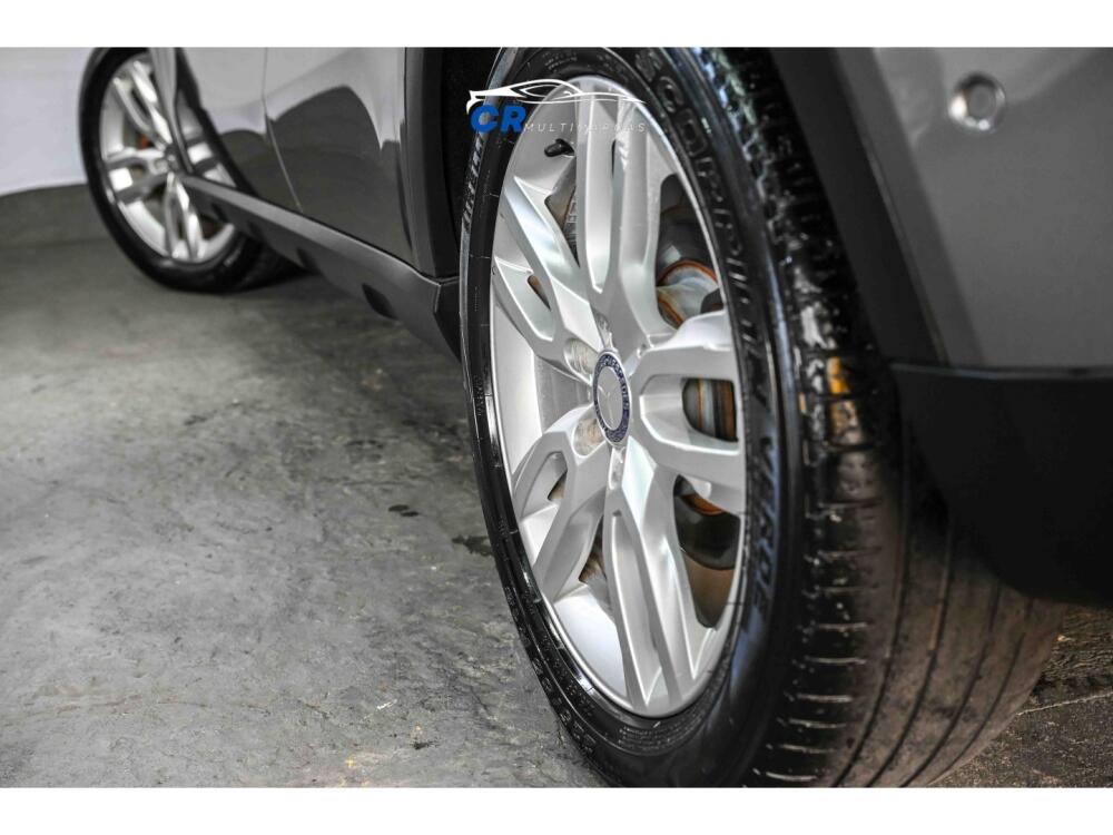 Mercedes Benz GLA 200