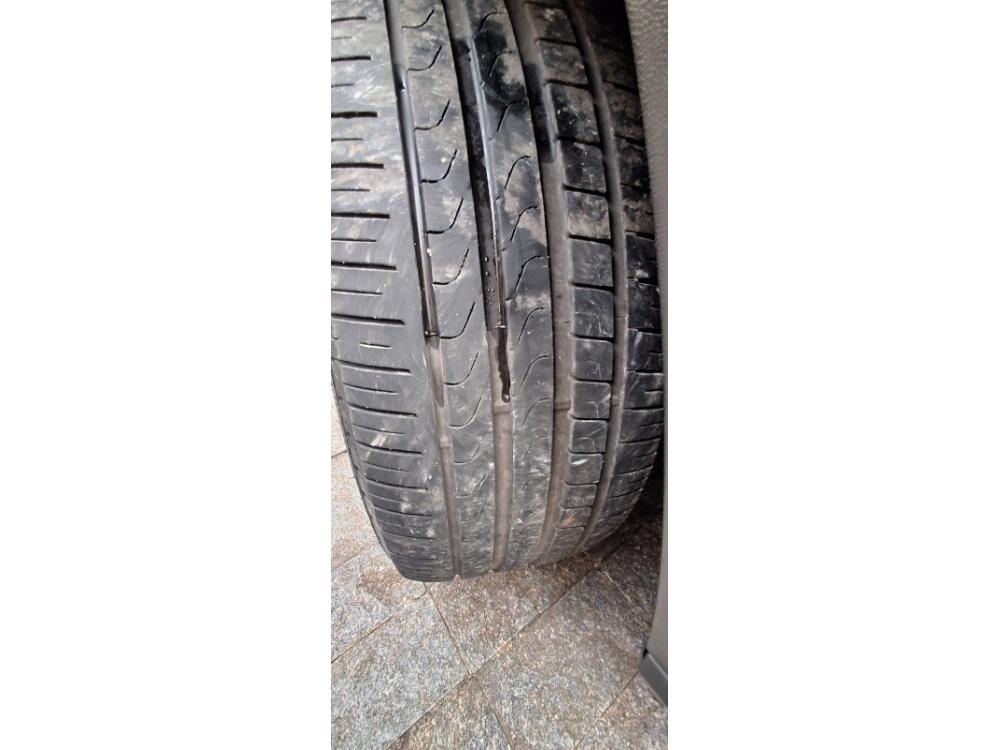 Mercedes Benz GLA 200
