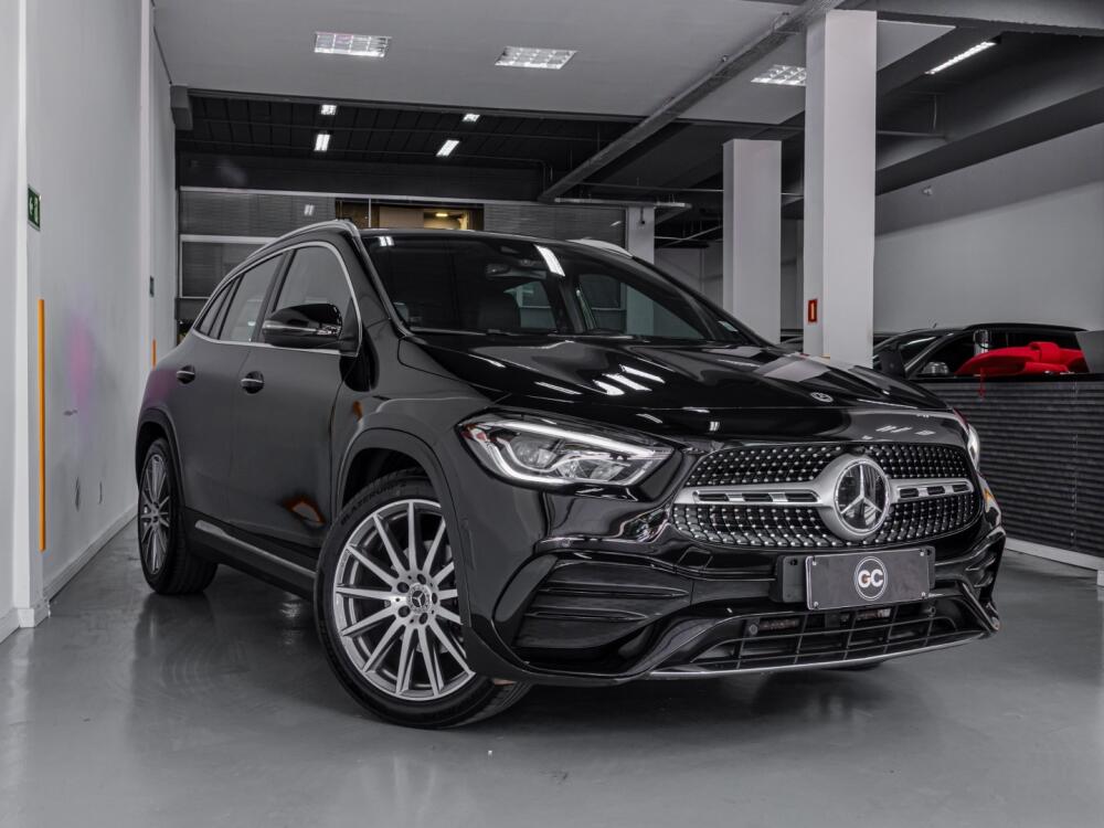 Mercedes Benz GLA 200