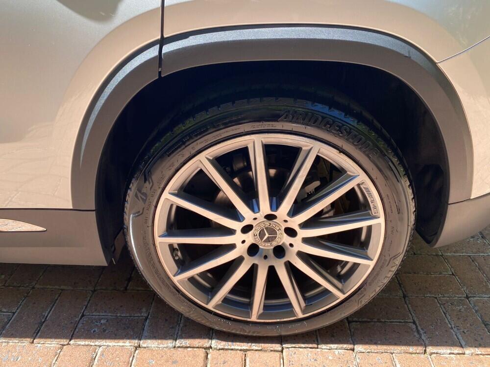 Mercedes Benz GLA 200
