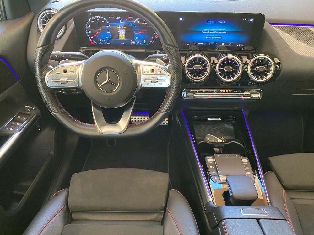 Mercedes Benz GLA 200