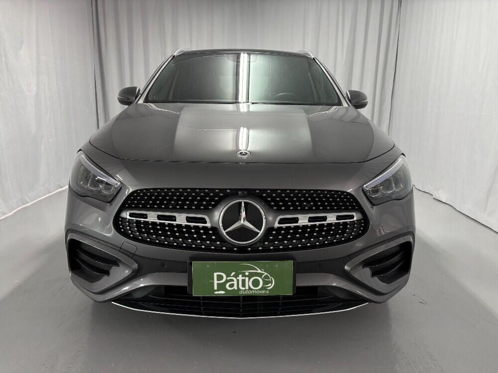Mercedes Benz GLA 200