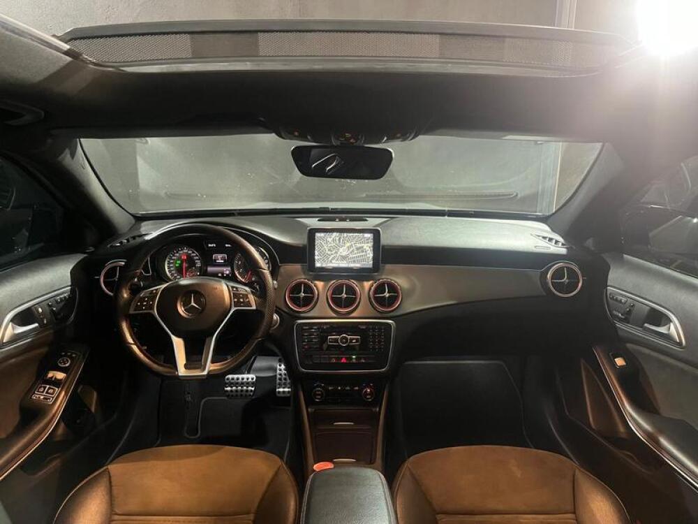 Mercedes Benz GLA 250