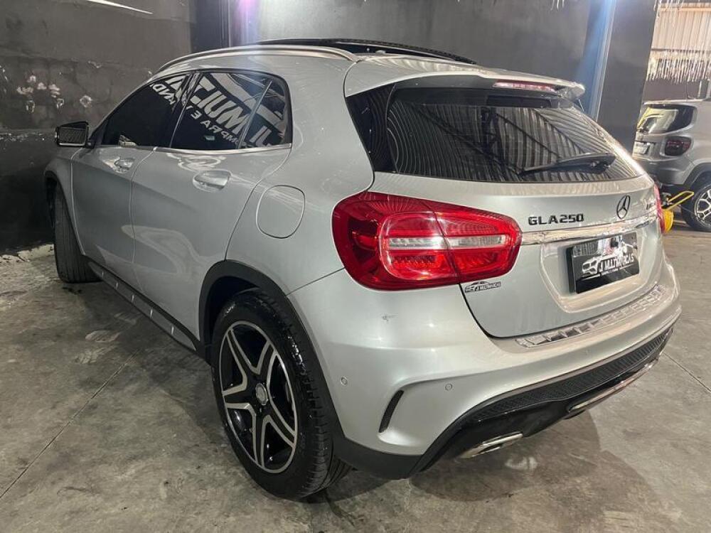 Mercedes Benz GLA 250