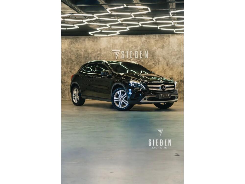 Mercedes-Benz Gla 250 Sport Turbo 211cv 4MATIC 2016