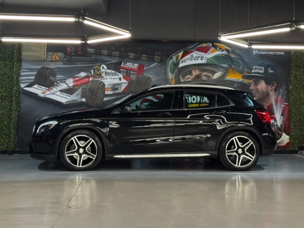 Mercedes Benz GLA 250