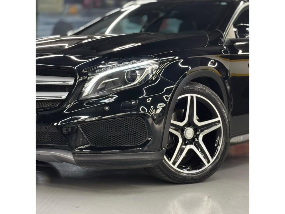 Mercedes Benz GLA 250