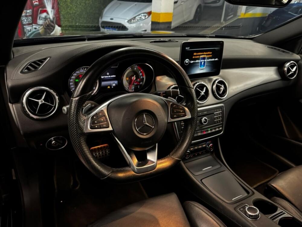 Mercedes Benz GLA 250