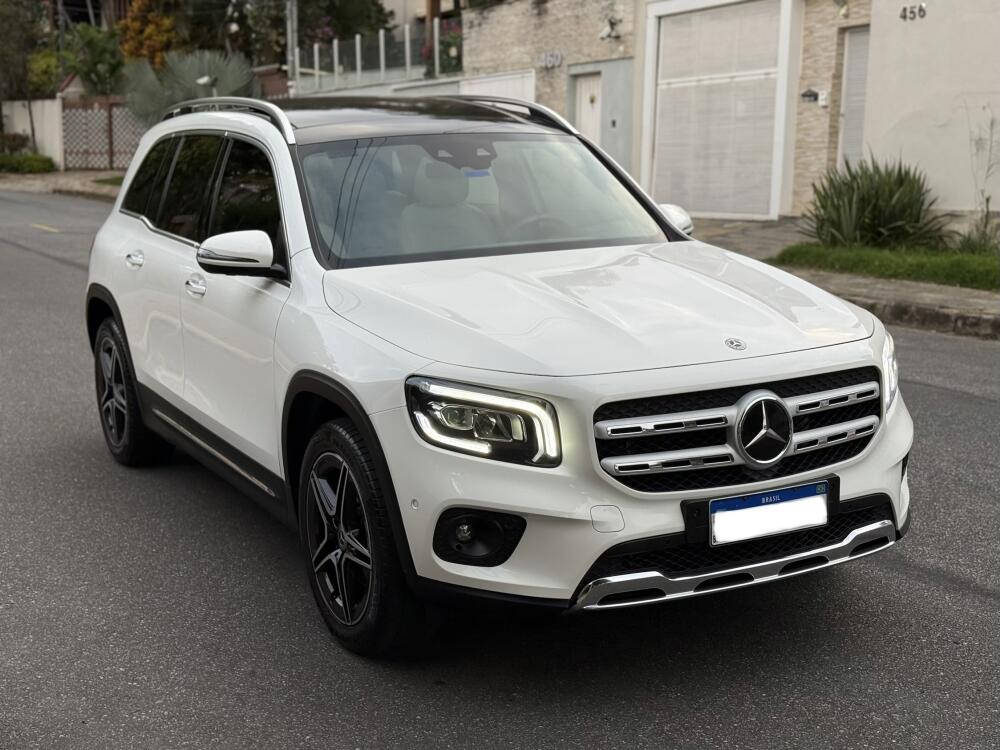 Mercedes Benz GLB 200