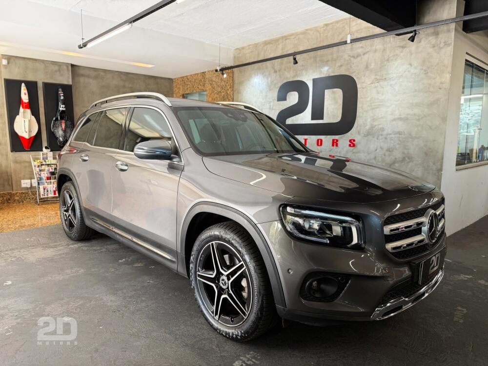 Mercedes Benz GLB 200
