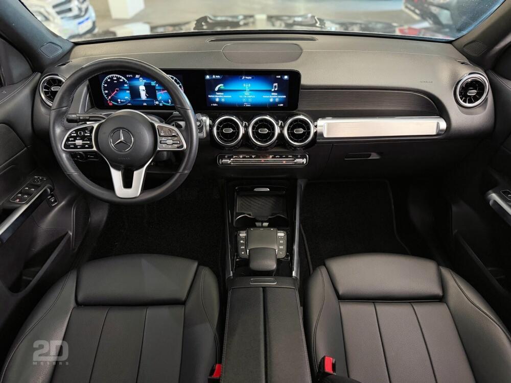 Mercedes Benz GLB 200