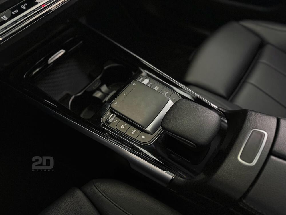 Mercedes Benz GLB 200