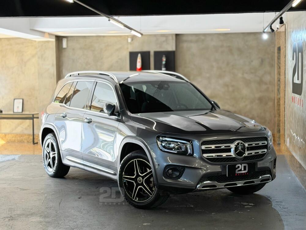 Mercedes Benz GLB 200