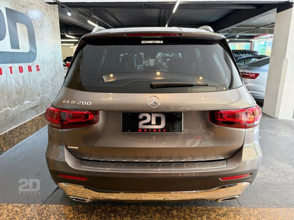 Mercedes Benz GLB 200