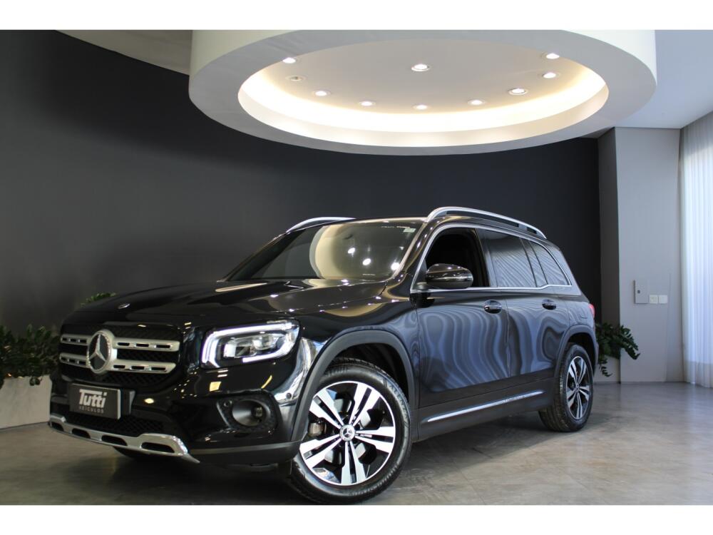 Mercedes Benz GLB 200