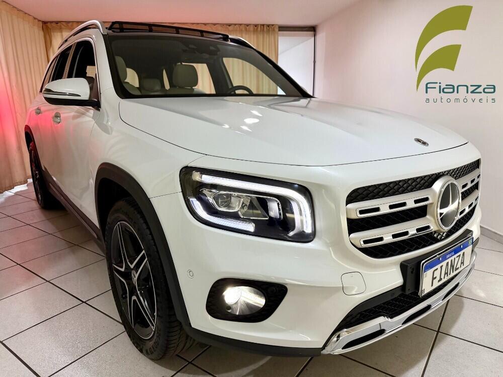 Mercedes Benz GLB 200