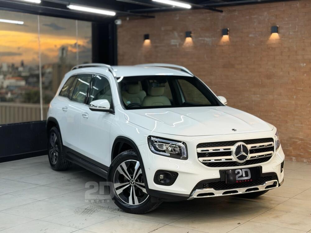 Mercedes Benz GLB 200