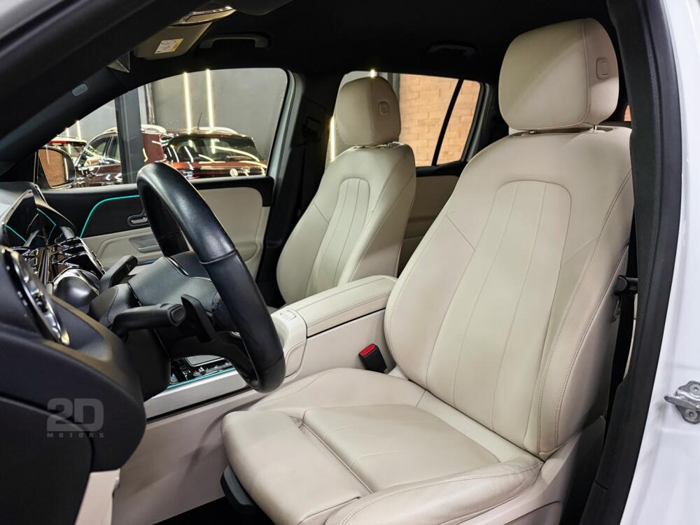 Mercedes Benz GLB 200