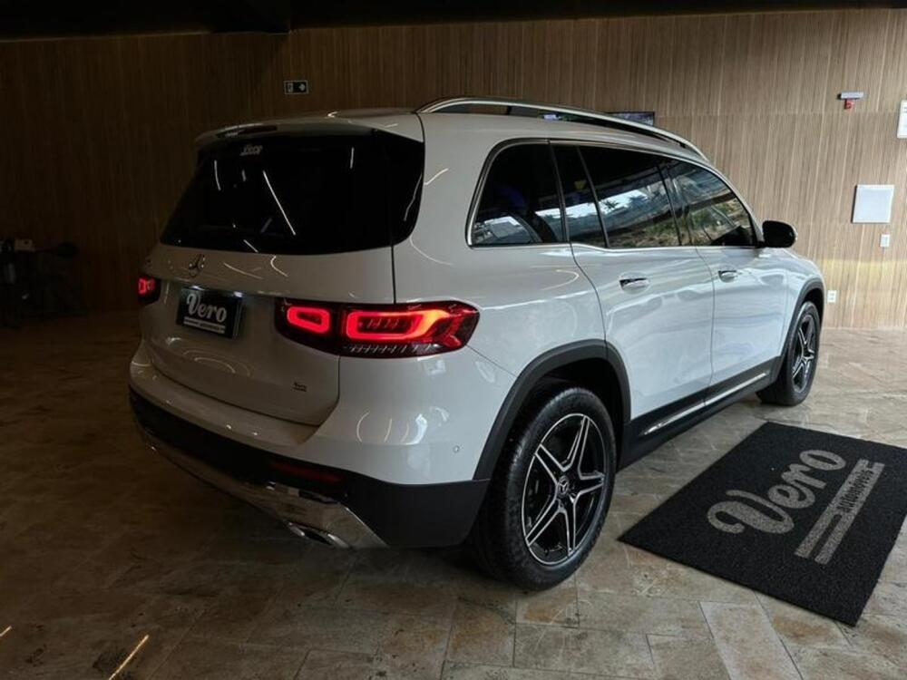 Mercedes Benz GLB 200