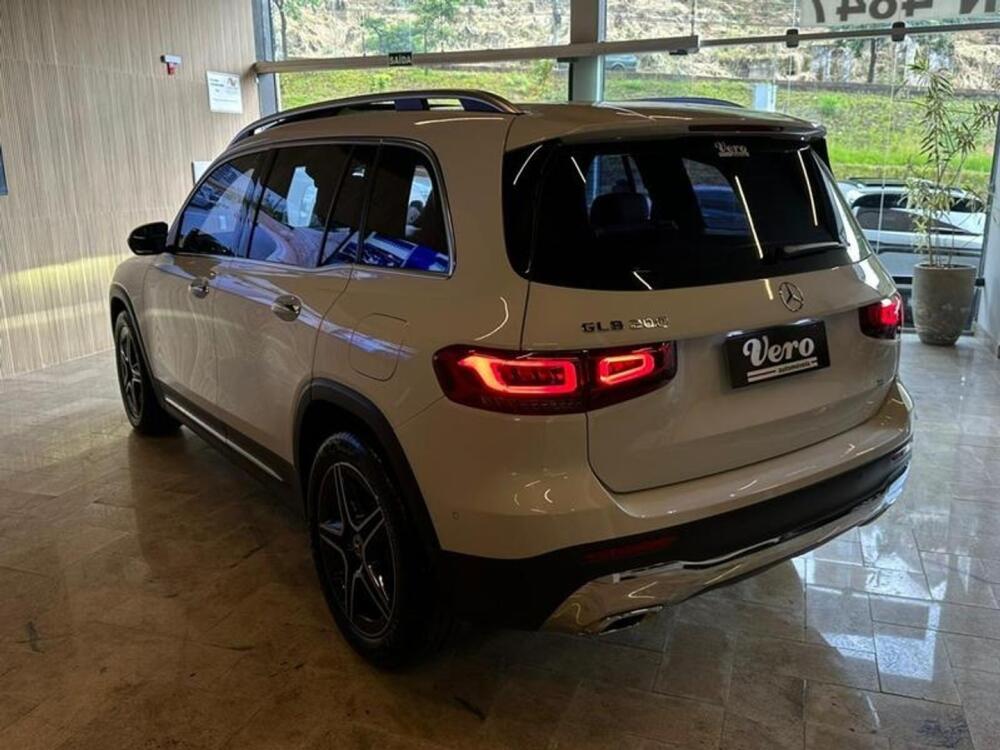 Mercedes Benz GLB 200