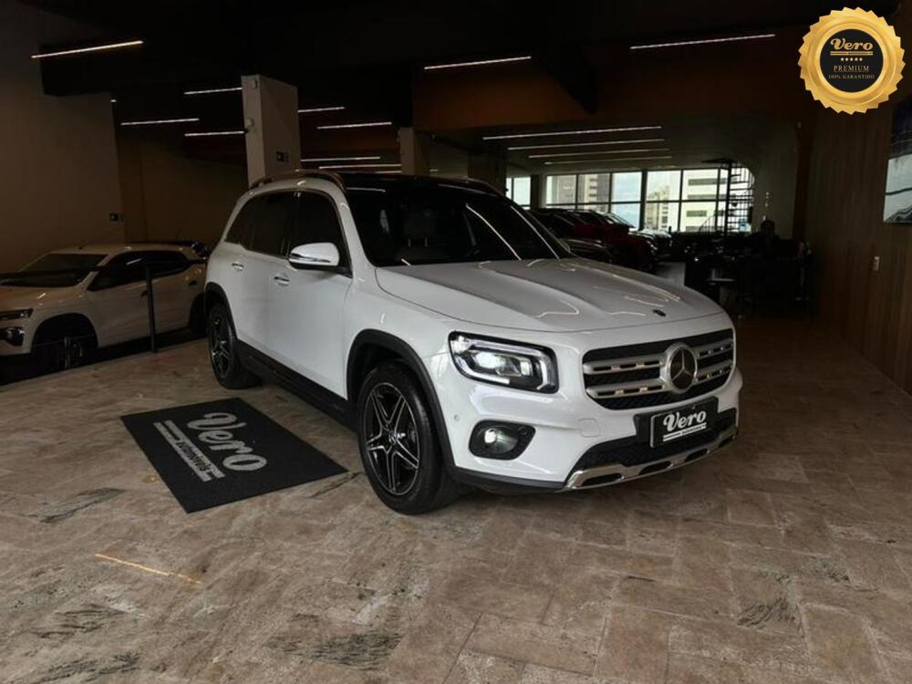 Mercedes Benz GLB 200