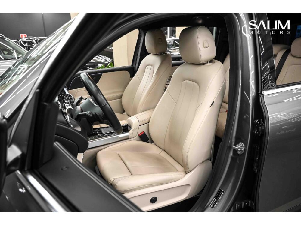 Mercedes Benz GLB 200