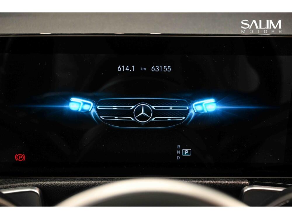 Mercedes Benz GLB 200