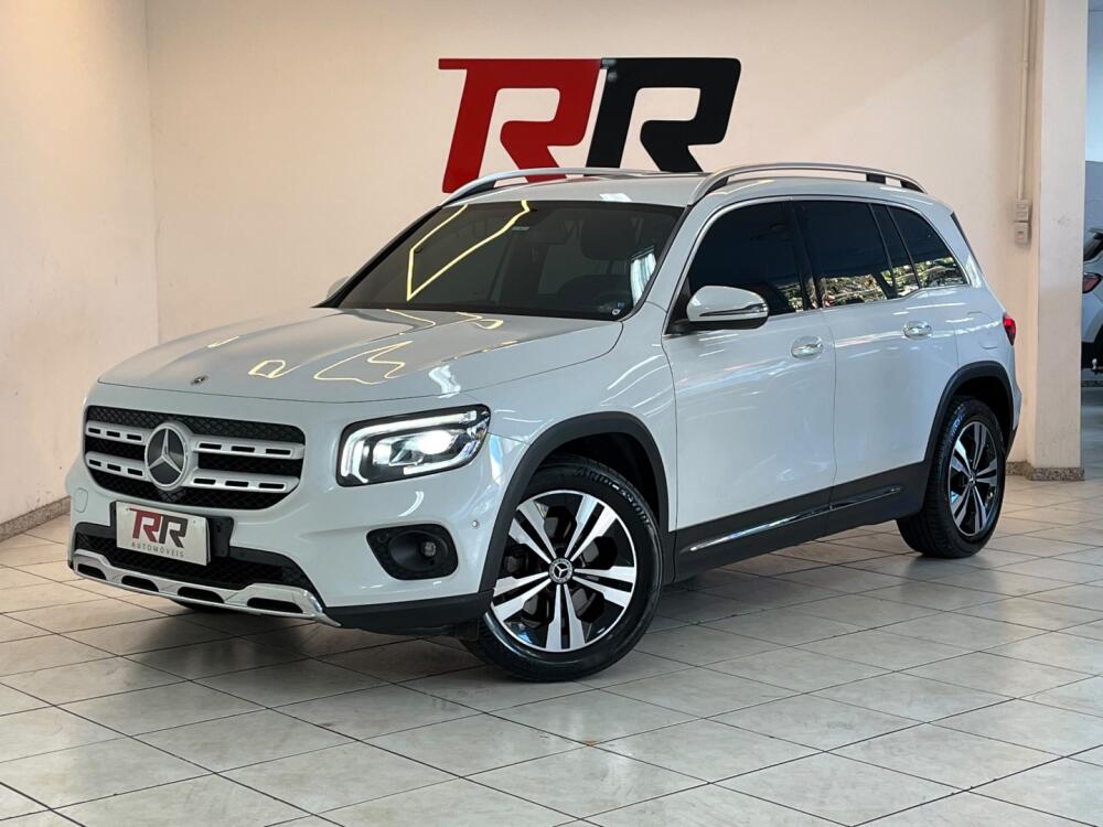 Mercedes Benz GLB 200