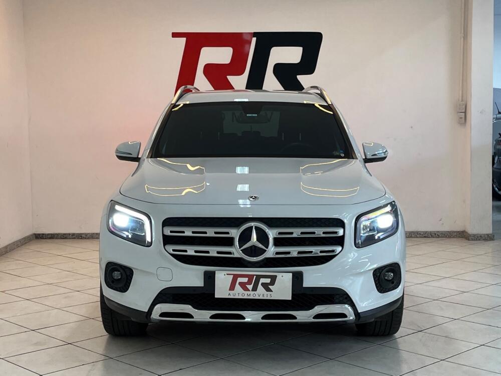 Mercedes Benz GLB 200