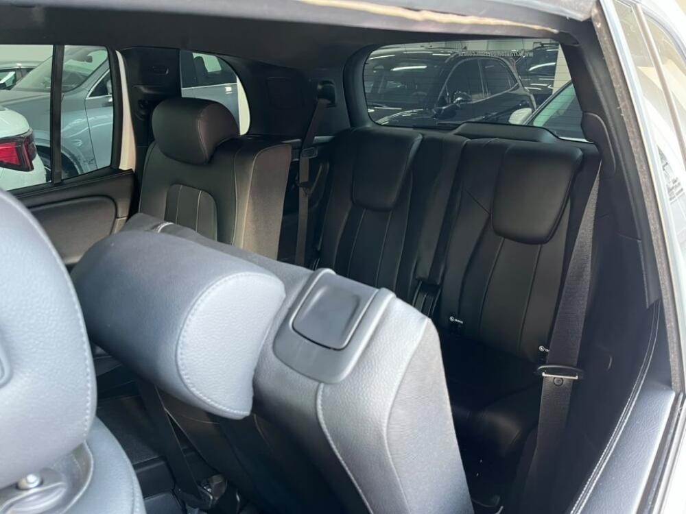 Mercedes Benz GLB 200