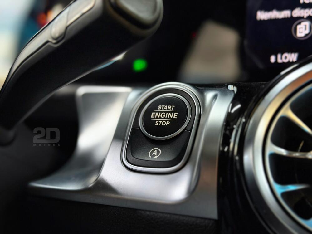 Mercedes Benz GLB 200