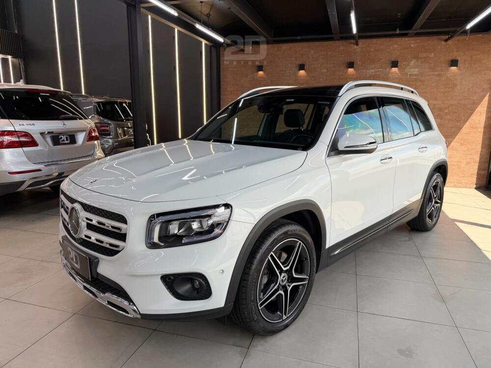 Mercedes Benz GLB 200